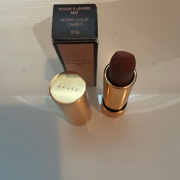 Gucci Rouge à Lèvres Voile Lipstick - Soft Nude